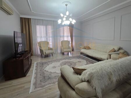Affitto, Appartamento 2+1+2, Ex Mercato Elettrico, Tirana.
