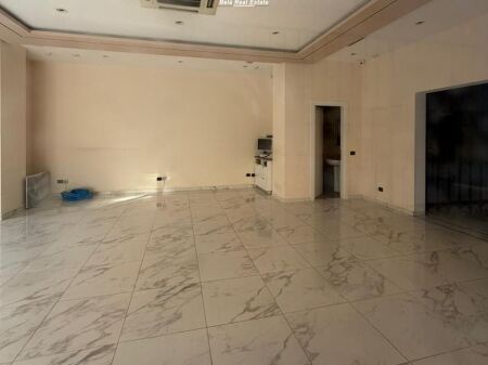 Negozio in Affitto in Via Kavajes (ID BD21822) Tirana