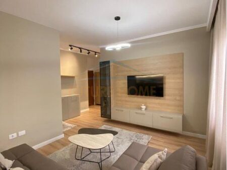 Qira Apartament 1+1, Galeria, Rruga e Barrikadave​
