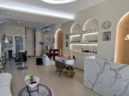 Affitto, Locale Commerciale, Via Kavajës, Tirana