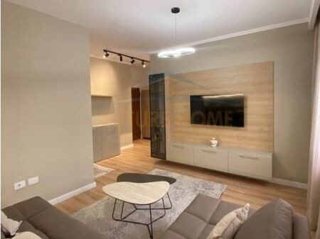 Qira Apartament 1+1, Galeria, Rruga e Barrikadave