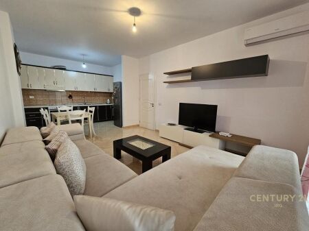 Appartamento 2+1 presso i Palazzi Cabej!