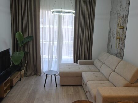 Jepet me qera: Super Apartament 2+1+2