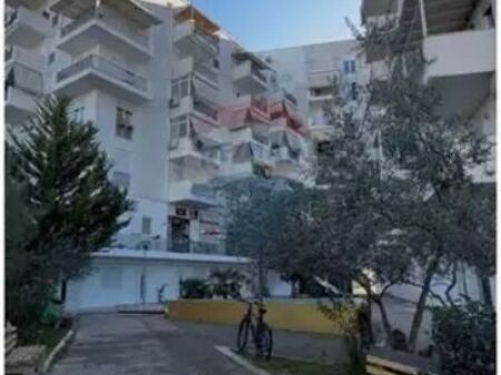 Appartamento - In Vendita - Città Studentesca, Tirana