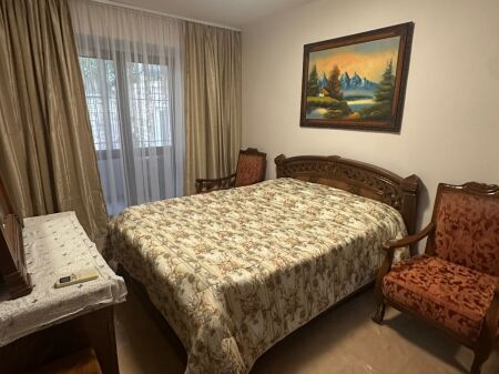 Apartment 1+1+Kitchen for rent at Vasil Shanto, Viktor Eftemiu Street!