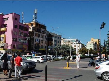 Rent, Apartment 2 + 1, 21 Dhjetori, Tirane