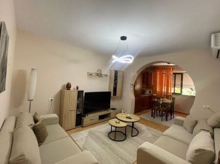 APARTMENT FOR RENT 2+1 ON "MYSLYM SHYRI" STREET
