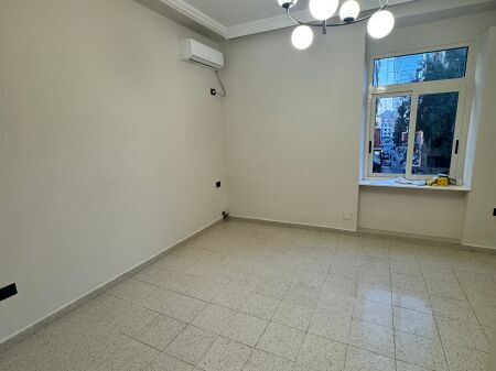 JEPET ME QERA APARTAMENT PER ZYRE 2+1 – SHALLVARE