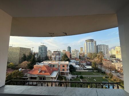 Ufficio in affitto – Ex Blloku, Via Ismail Qemali 