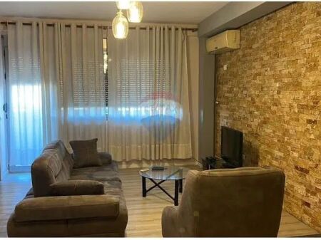 Apartament 2+1 me qira tek Rruga e Kavajes