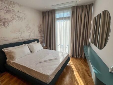 Apartment for Rent at Lake View