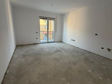  Apartment 2+1 for sale at Ali Demi