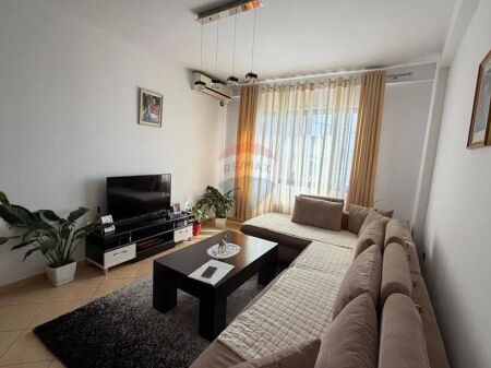 SHITET, APARTAMENT 2+1, FRESKU, TIRANA ID: 530581007-126