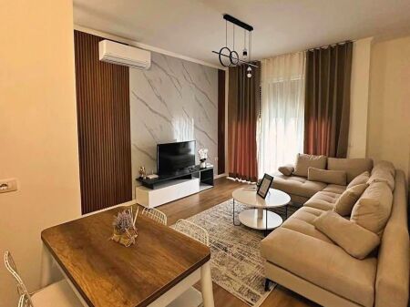 Apartment for rent 1+1 at 5 May Street