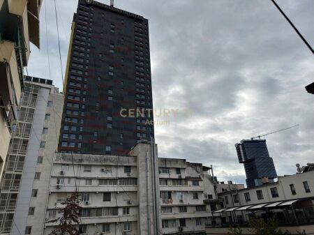 SHITET APARTAMENT 2 + 1 + 2 NE QENDER ! 345,000 €