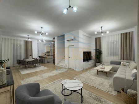 Affitto, Villa su 3 piani, Residenza "Vila Lule", Mjull Bathore
