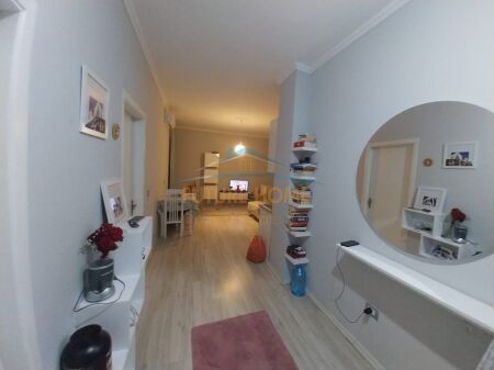Shitet Apartament 1+1 , Yzberisht, Tirane.