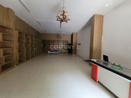 ENVIRONMENT FOR SALE ON MAIN ROAD, DURRES !