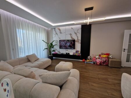 Apartment 3+1+parking for rent at Turdiu Residence !