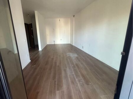 Apartment 1+1 for office on Kavaja Street!