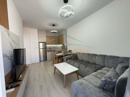 Affitto, Appartamento 1+1, Univers City