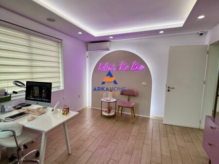 LOCALE UFFICIO IN AFFITTO 68M2 "INCROCIO DI VASIL SHANTO" 750 € / MESE (POSSIBILITÀ ANCHE 700 €)