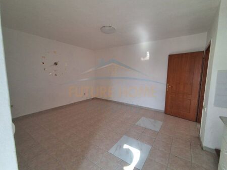Rent, Apartment 1+1, Ali Demi, Tirana.