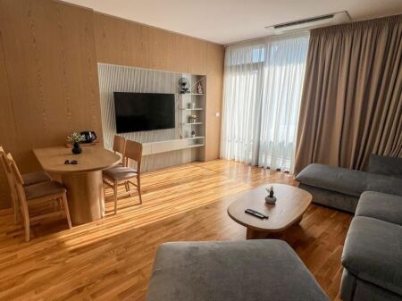 Qira Apartament Modern 1+1 me Post tek Lake View Residence