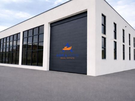 AFFITTASI MAGAZZINO / AMBIENTE INDUSTRIALE 618M2 "DOGANA" 3500 EURO