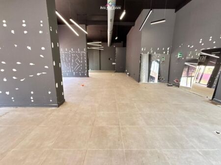 Negozio In Affitto In Via Barrikadave ( ID BD21825) Tirana