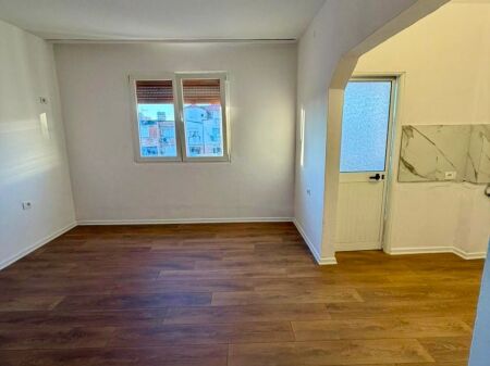  FOR SALE Apartment 1+1  Near the Chimney 