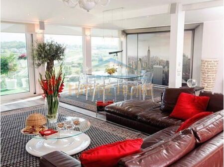 Shitet, Apartament 2+1+2, Liqeni i Thate