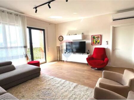 *Apartment 2+1 for rent Myslym Shyri*