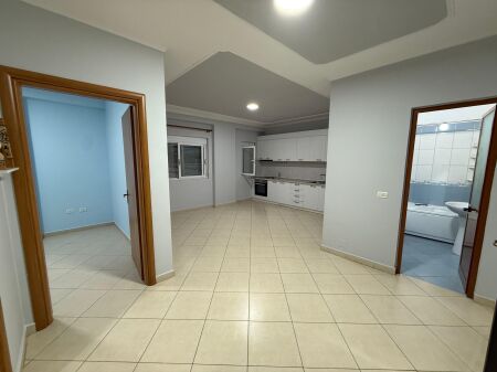 Apartment for rent empty