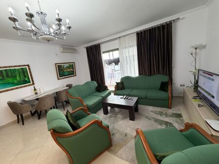1+1,i mobiluar te Artixhiano,bllok,900 euro