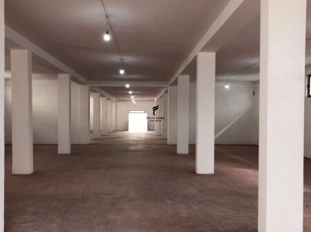 MAGAZZINI IN AFFITTO 680 M2 VORE 240.000 LEKE FH-60412