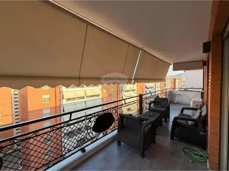 Apartament 2+1+2 + Post Parkimi me qira tek Kompleksi Delijorgji