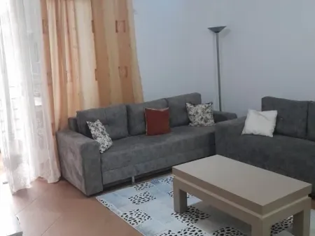 Tirane, rent 1+1+Balcony apartment Floor 3, 73 m² 380 €