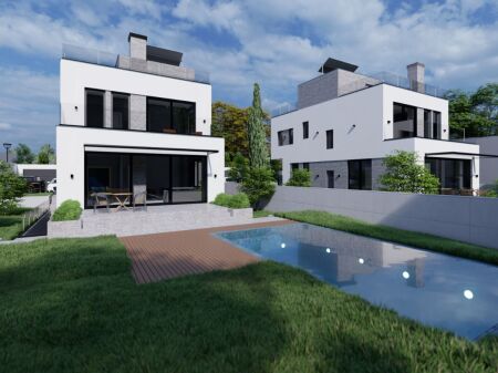VILLA WITH POOL FOR SALE NEAR TEG