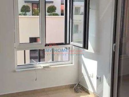 Ufficio in affitto nel Centro a Tirana