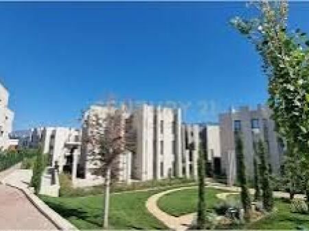 Apartment for sale in Green Valley