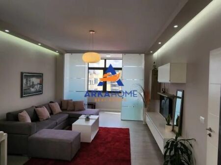 APPARTAMENTO IN AFFITTO 1+1+BALCONE "VIA ISLAM ALLA, VIA KAVAJËS" 850 EURO