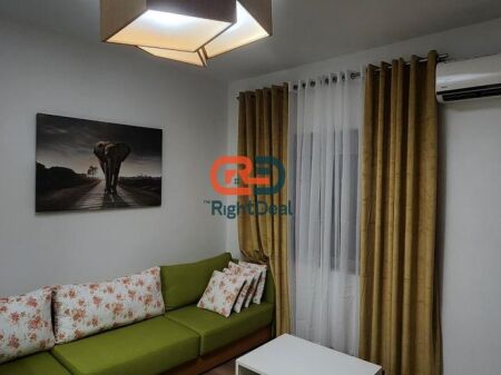 Ne Paskuqan, Jepet Me Qira Apartamenti 1+1 Me Planimetri Te Rregullt Dhe Te Bollshme!!!