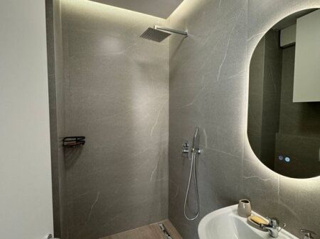 APARTAMENT 2+1+2 ME QIRA TEK PAZARI I RI