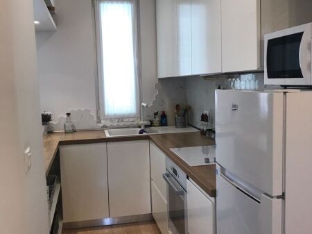 SHITET APARTAMEN 1+1 QENDER 195.000 EURO FH-64509