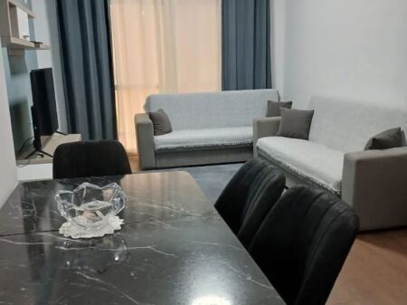 Affitto | Appartamento 2 + 1 | Fresku | 380 €/mese