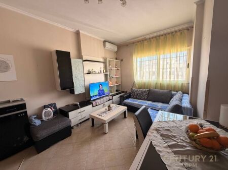 SHESIM APARTAMENT 1+1 NE VASIL SHANTO!