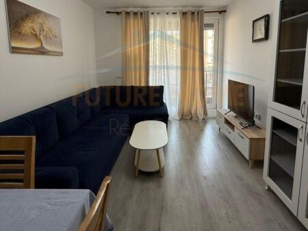 Qera, Apartament 1+1, ish Fusha e Aviacionit, Tiranë