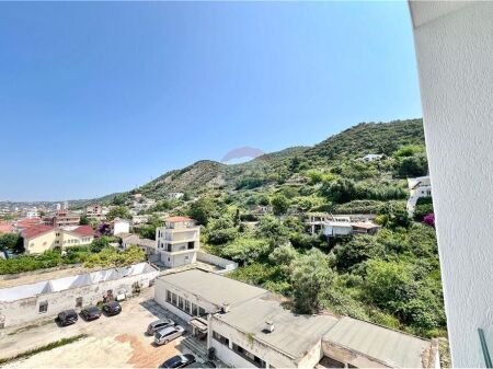 🏡 Studio Apartment for Sale – Lungomare, Vlorë