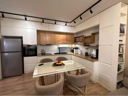 Apartament 2+1+2 per shitje, Quartium Residence